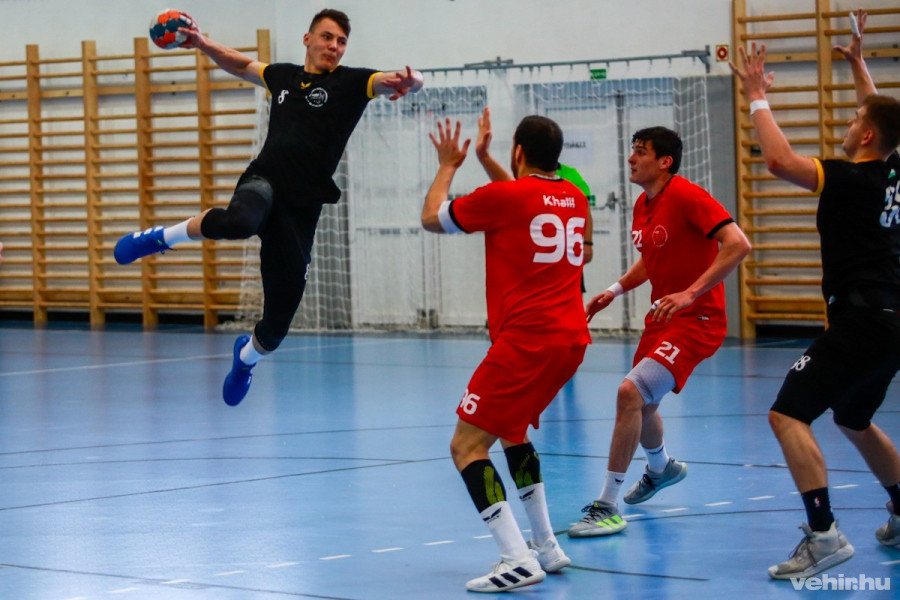 Nem sikerült itthon tartani a pontokat (archív fénykép)