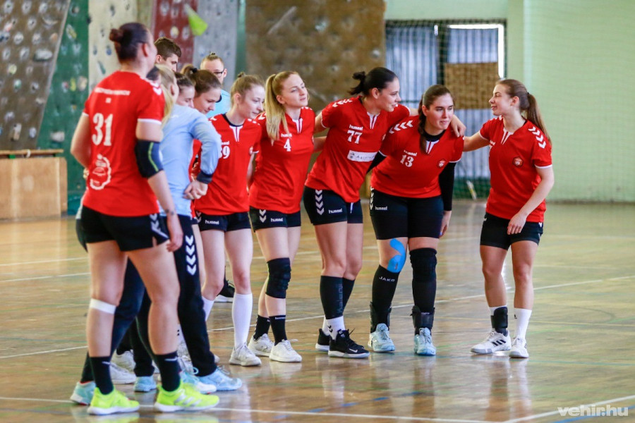 Bravúros VPSE-diadal (archív fénykép)