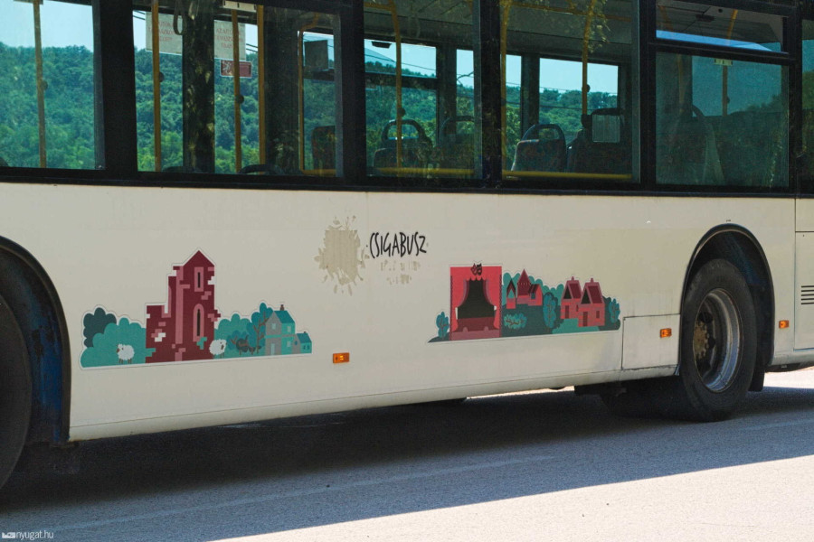 Csigabusz, még üresen Kép: Koszorús Veronika 