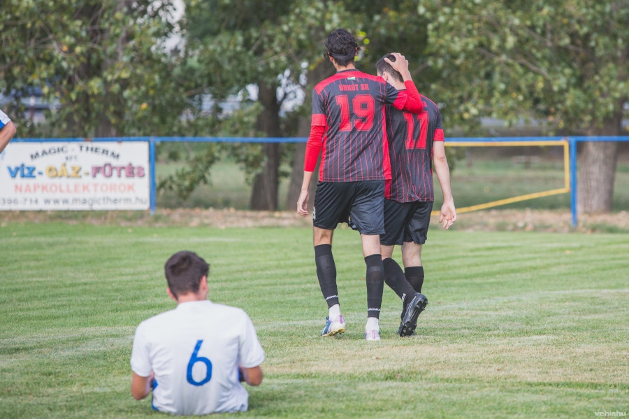 Az Úrkút SK három forduló alatt tizennyolcszor volt eredményes (archív fénykép)