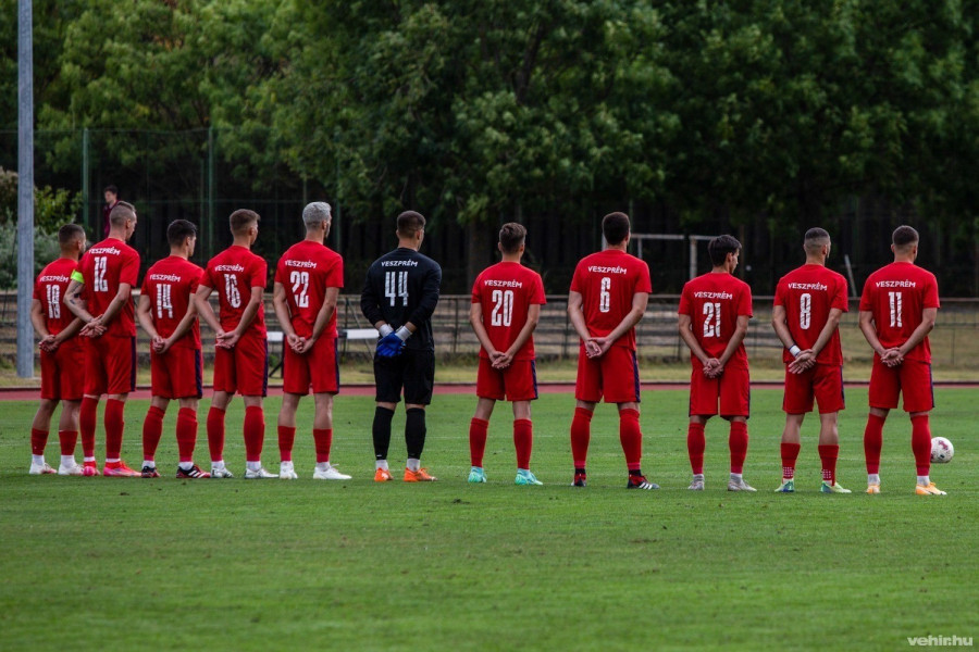 Elmaradt az újabb VLS-győzelem (archív fénykép)