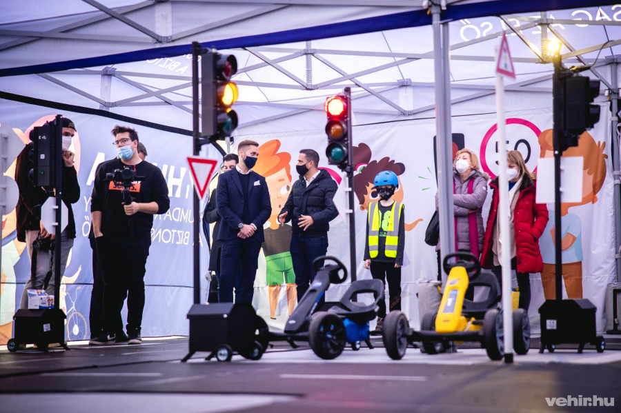 Lázár László és Ovádi Péter a szerdai programbemutató sajtótájékoztatón.