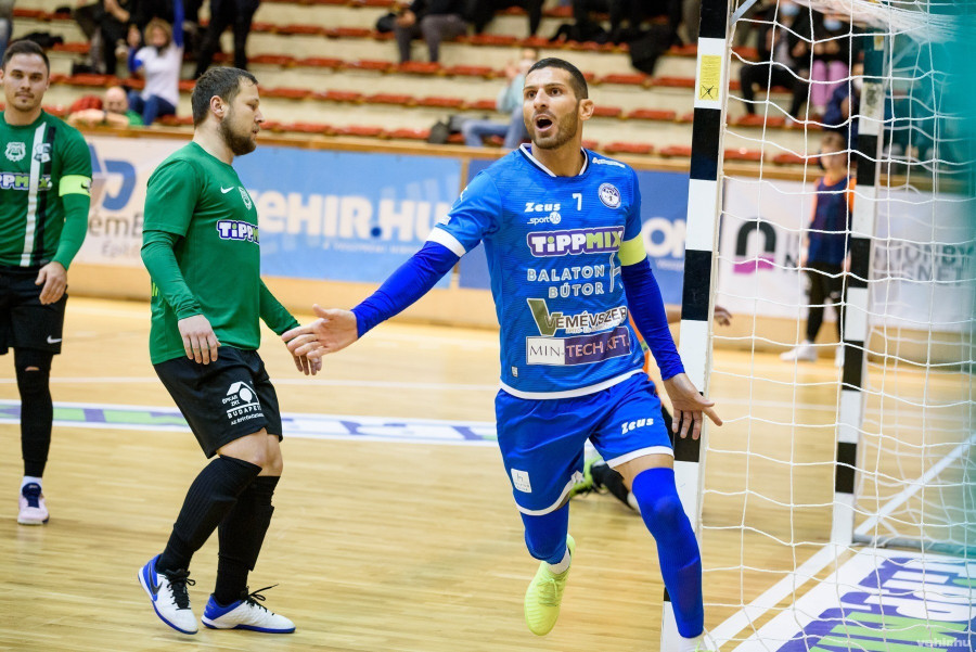 Nem mondtak le a bajnoki címről a veszprémiek (archív fénykép)