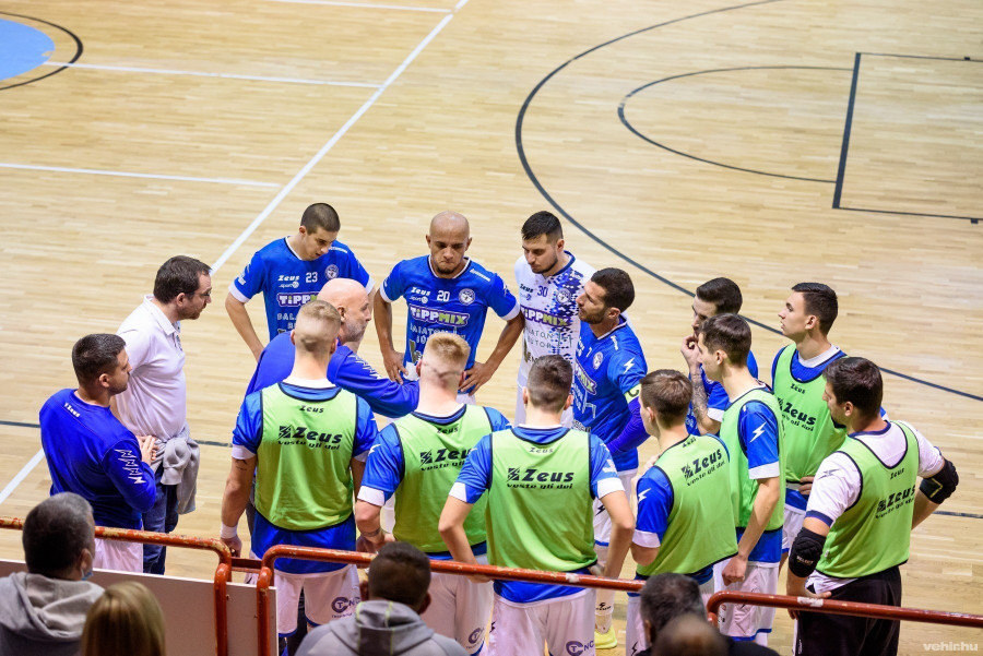 Megszakadt a Veszprém remek sorozata (archív fotó)