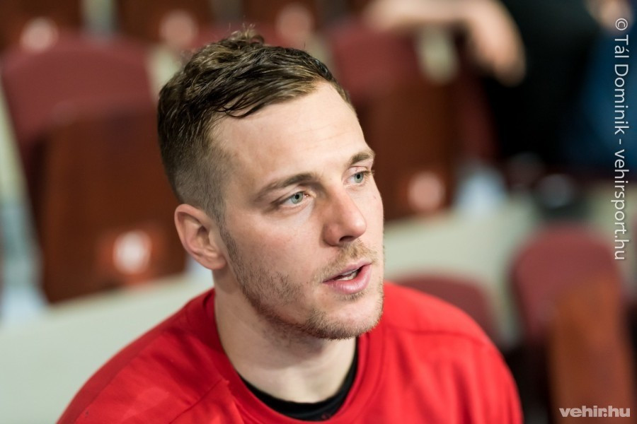 Kentin Mahé boldog Veszprémben (archív fénykép)