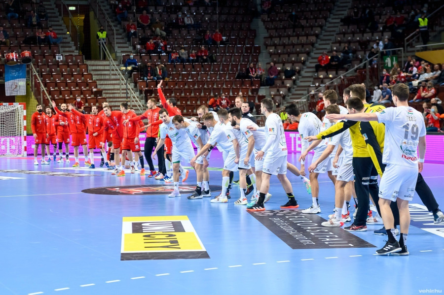 A két veszprémi együttes elkerülte egymást az elődöntőben, de a fináléban még találkozhatnak