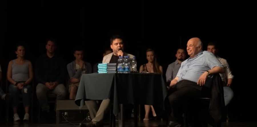 Király Tamás, az Ultrahang Youtube-csatorna alapítója és Nógrádi György, biztonságpolitikai szakértő