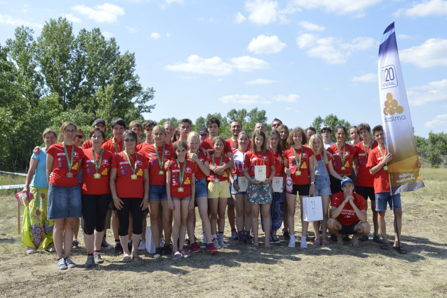 Az érmes veszprémi tájfutók - Fotó: Bálint Mónika