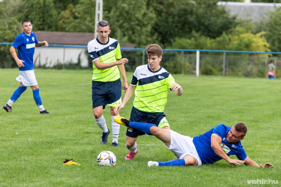 Az Ajka Kristály győzni tudott Gyulafirátóton - a cikk alján képgaléria található a mérkőzésről