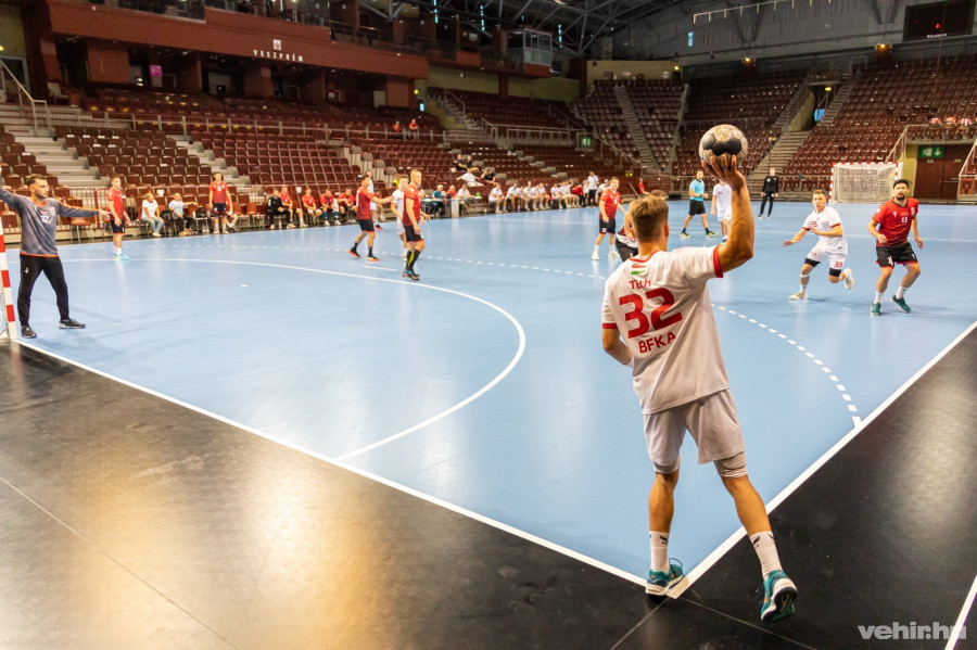 A BFKA a Veszprém Arénában fogadta a Vecsést - a cikk alján képgaléria nyílik