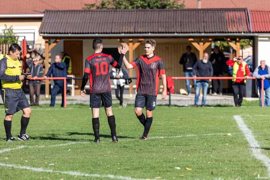 A Balatonfüredi USC vendégeként is folytatná bajnoki menetelését az Úrkút