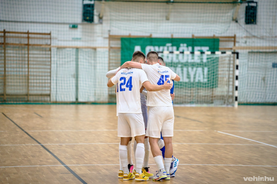 Folytassa, 1. FC Veszprém!