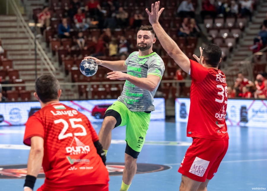 Egyelőre nem tudják pontosan, mikor térhet vissza a pályára Stranigg János (archív fotó)