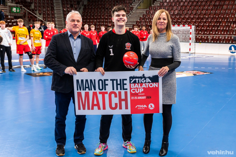 A mérkőzés legjobbjának Tari Zsolt Lászlót választották