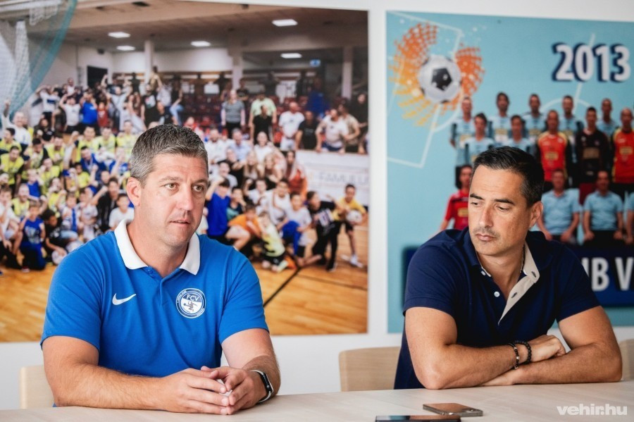 Rajki Tamás ügyvezető és Ovádi Péter társadalmi elnök (archív fénykép)