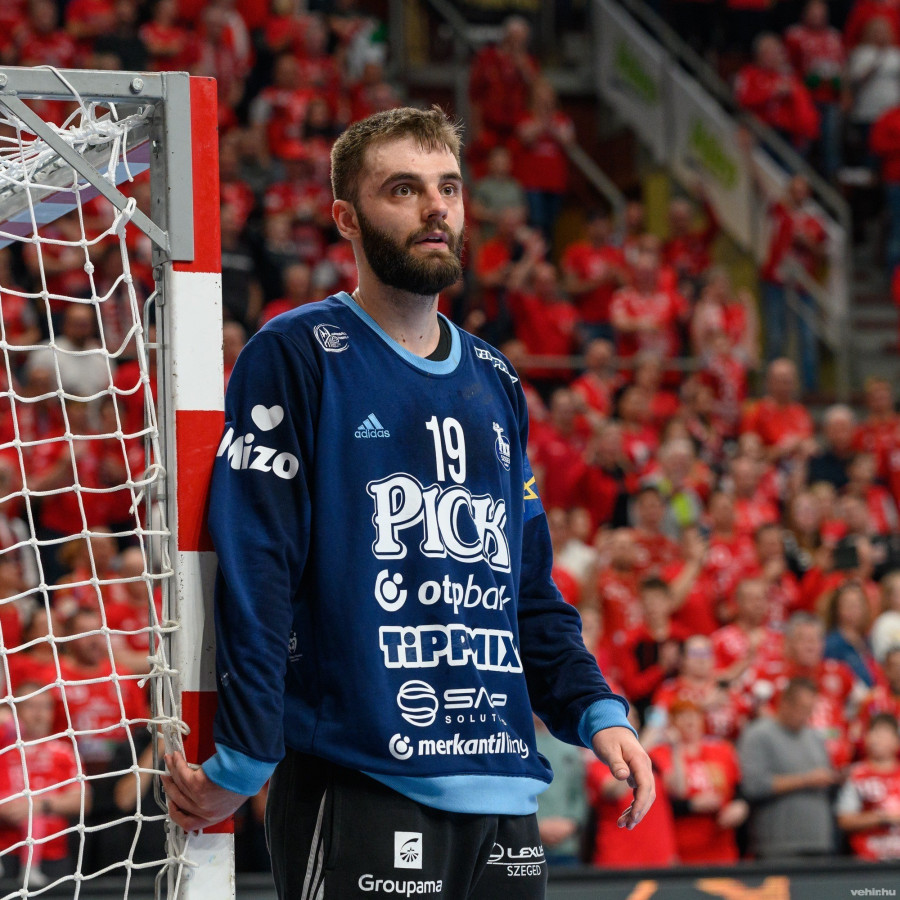 Nagy Martin marad Szegeden