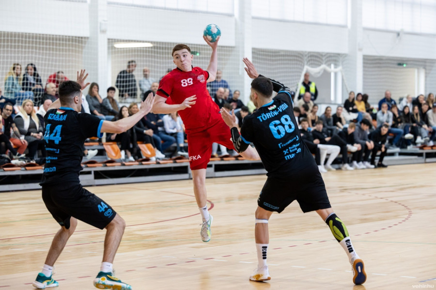 A következő idényben is két veszprémi csapatnak szurkolhatunk a másodosztályban