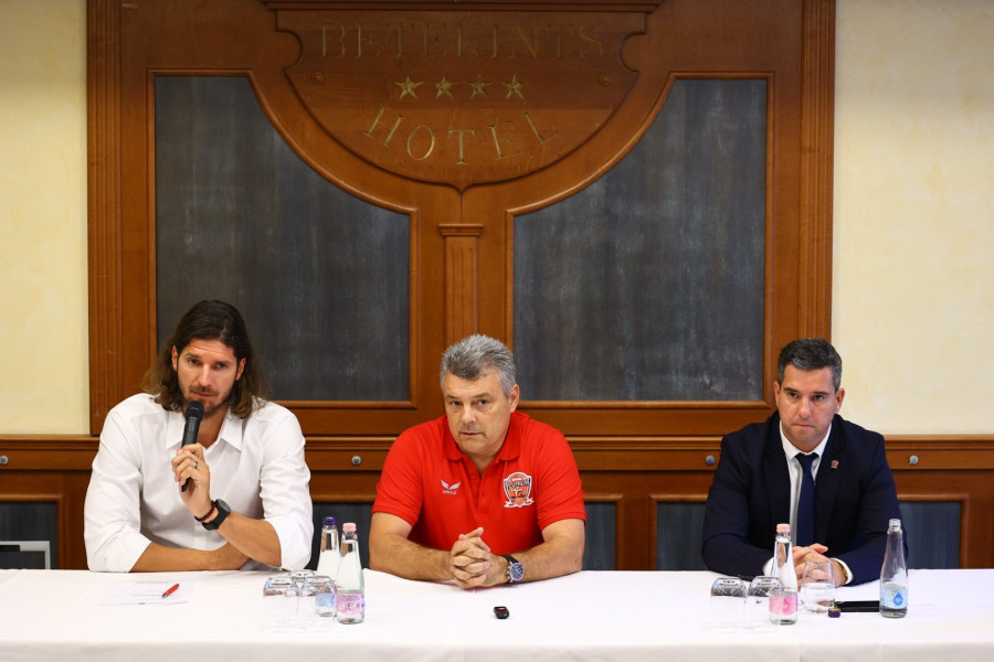 Nagy László, Xavier Pascual, dr. Bartha Csaba