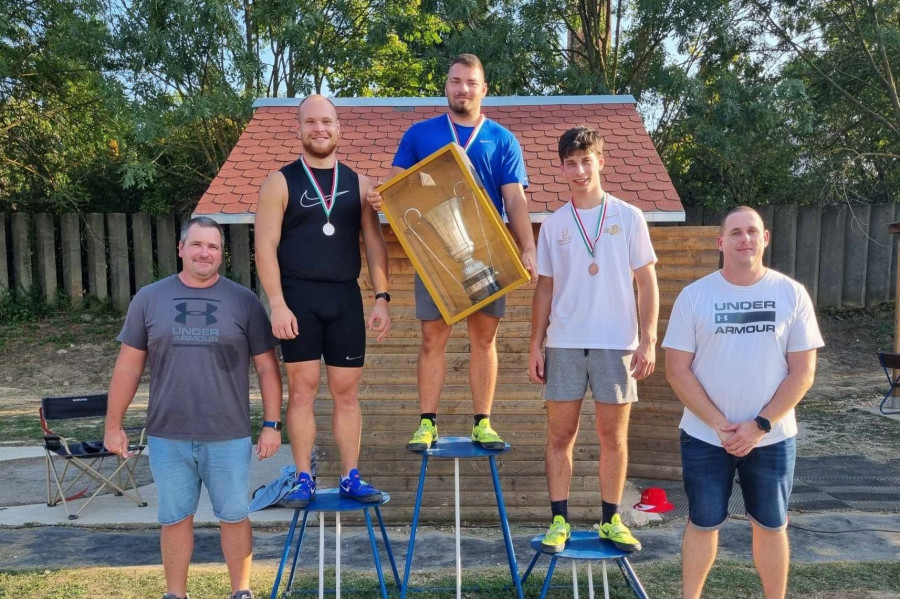 Czeller Gábor arany-, Csekő Miklós ezüstérmes lett - Fotók: VEDAC