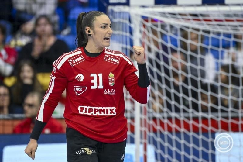 Debrecen, 2024. november 30. Szemerey Zsófia kapus a női kézilabda Európa-bajnokság Svédország - Magyarország mérkőzésén a debreceni Főnix Arénában 2024. november 30-án. MTI/Czeglédi Zsolt