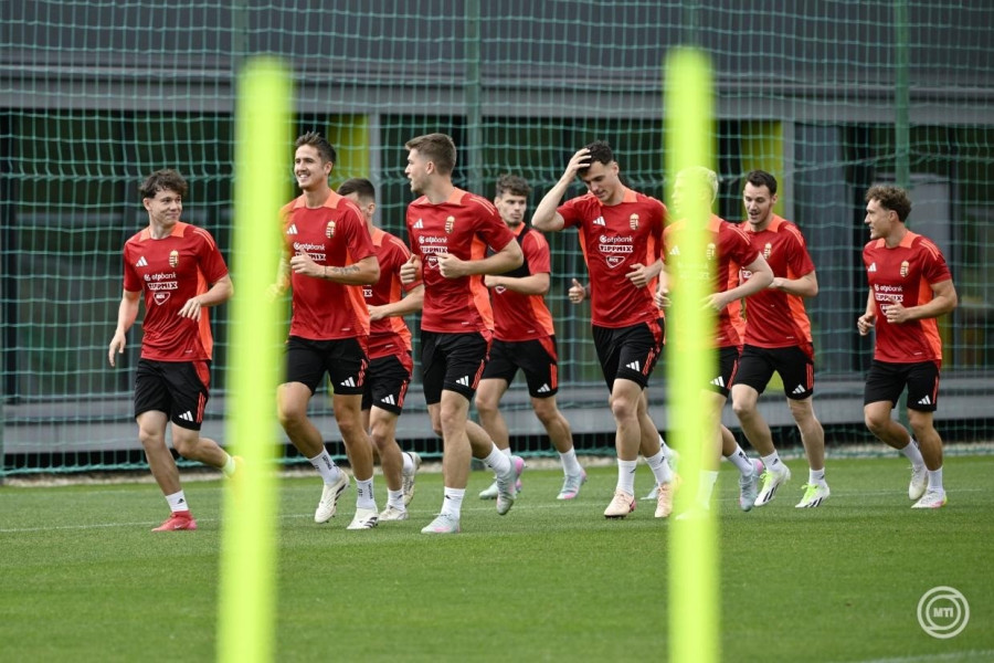 A magyar labdarúgó-válogatott edzése az MLSZ Telki Edzőközpontjában 2025. június 3-án. A magyar csapat június 6-án Svédország válogatottját fogadja a Puskás Arénában, négy nappal később pedig Azerbajdzsán együttese ellen Bakuban lép pályára. MTI/Koszticsák Szilárd