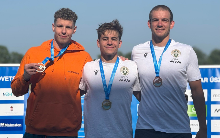 A férfi 1500 méteres egyéni időfutam dobogója: Sárkány Zalán, Betlehem Dávid és Rasovszky Kristóf - Fotó: MÚSZ Facebook