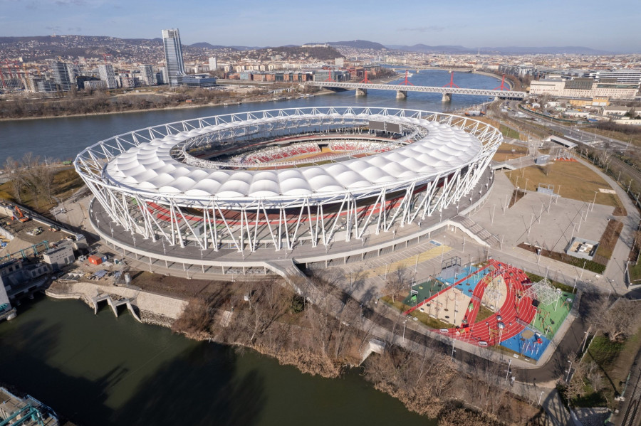 A drónnal készült fotón a Nemzeti Atlétikai Központ Budapesten, a Duna-parton 2025. január 27-én. MTI/Máthé Zoltán