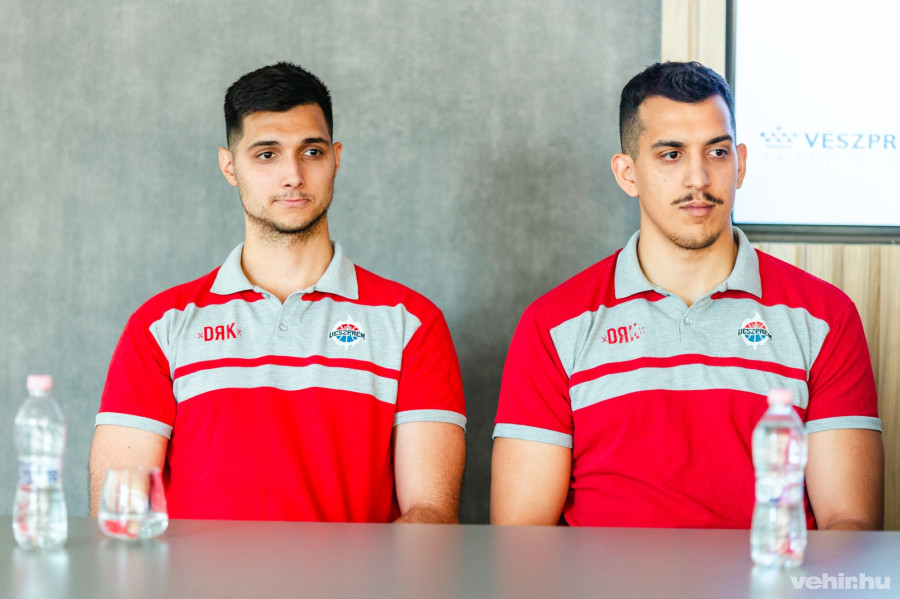 Kass Balázs és Bogdán Benedek 