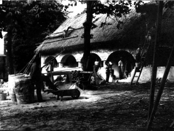 A Bakonyi ház építése, 1935 (LDM fotótár)