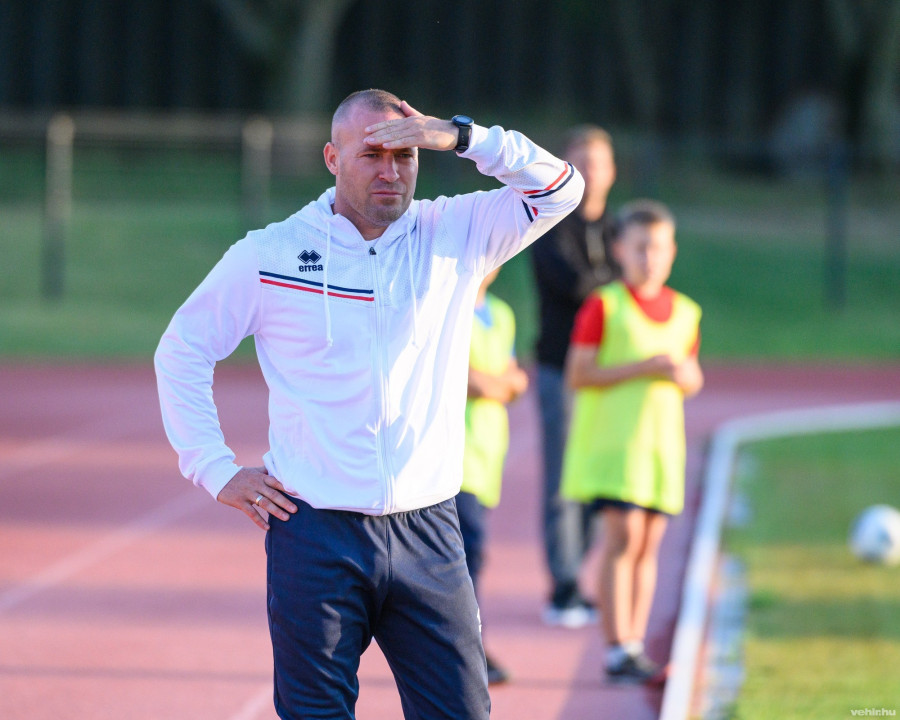 Gunther: Mindenki remek szellemiséget tanúsít, fogékonyak a munkára, a mentalitásra, amit magam is képviselek (archív fénykép)