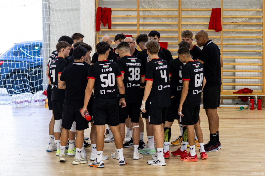 Háromból három az akadémisták mérlege (archív fénykép)