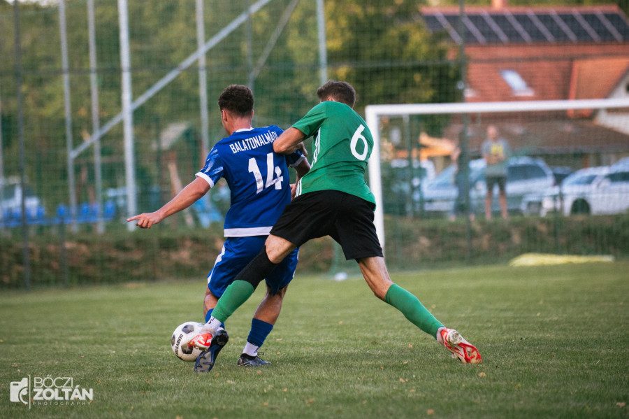 Rangadót játszik a BSE - Fotó: Bőczi Zoltán - MLSZ Veszprém Vármegyei Igazgatóság Facebook
