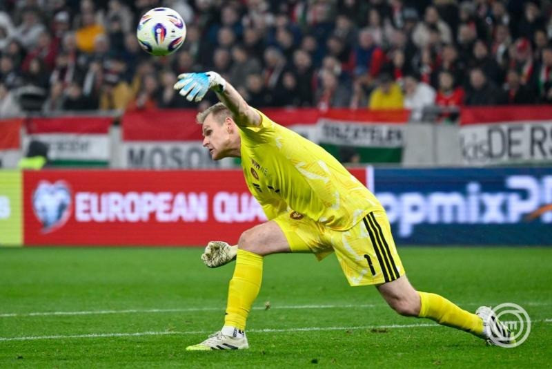 Dibusz Dénes kapus a Magyarország - Írország labdarúgó világbajnoki selejtező mérkőzésen a Puskás Arénában 2025. november 16-án. MTI/Hegedüs Róbert