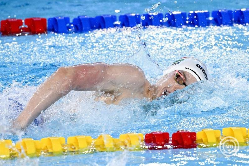 Sárkány Zalán a férfi 1500 méteres gyorsúszás előfutamában a rövidpályás úszó Európa-bajnokságon a lengyelországi Lublinban 2025. december 3-án. MTI/Bodnár Boglárka