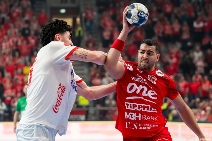 Hesam bizonyítana (archív fénykép)