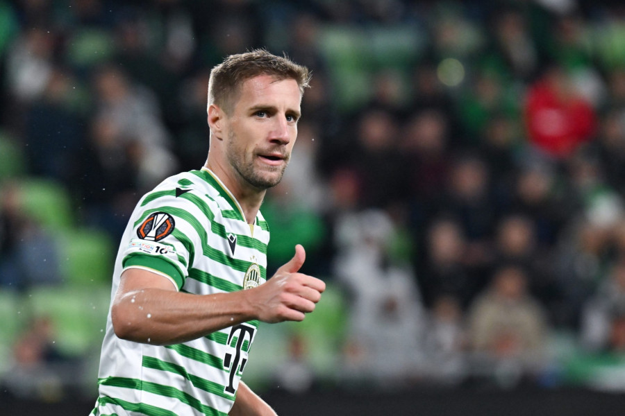Varga Barnabás, a Ferencváros játékosa a labdarúgó Európa-liga alapszakaszának elsõ fordulójában játszott Ferencváros TC - Viktoria Plzen mérkõzésen a budapesti Groupama Arénában 2025. szeptember 25-én. MTI/Illyés Tibor