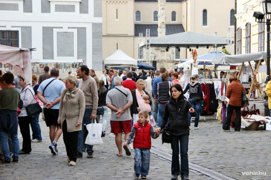 Galériánkért kattintson a képre!
