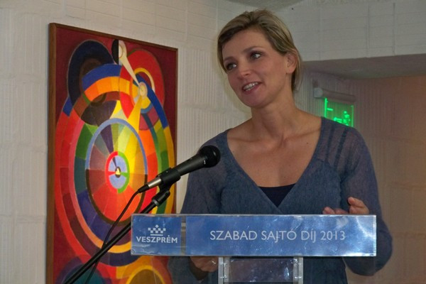 Novodomszky Éva