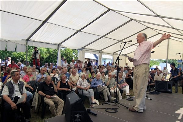 Farkasházy Tivadar (MTI-fotó)