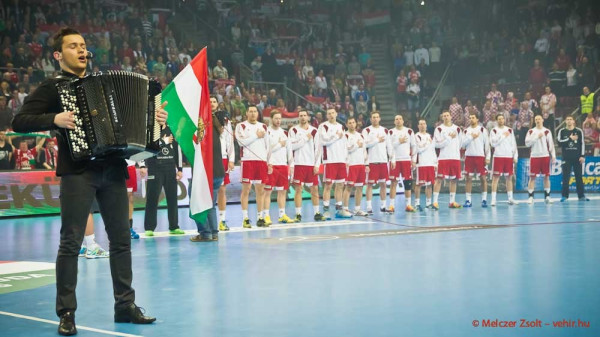 A képre kattintva galéria nyílik!