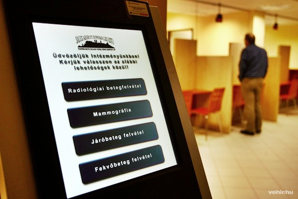 Hamarosan új helyen történik meg a betegfelvétel