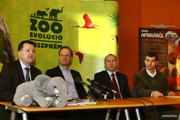 Molnár Tamás, Navracsics Tibor, Porga Gyula és Török László