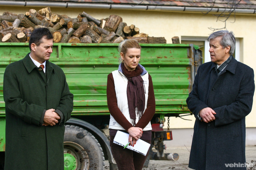 Tengerdi Győző, Horváthné Kecskés Diána és Némedi Lajos