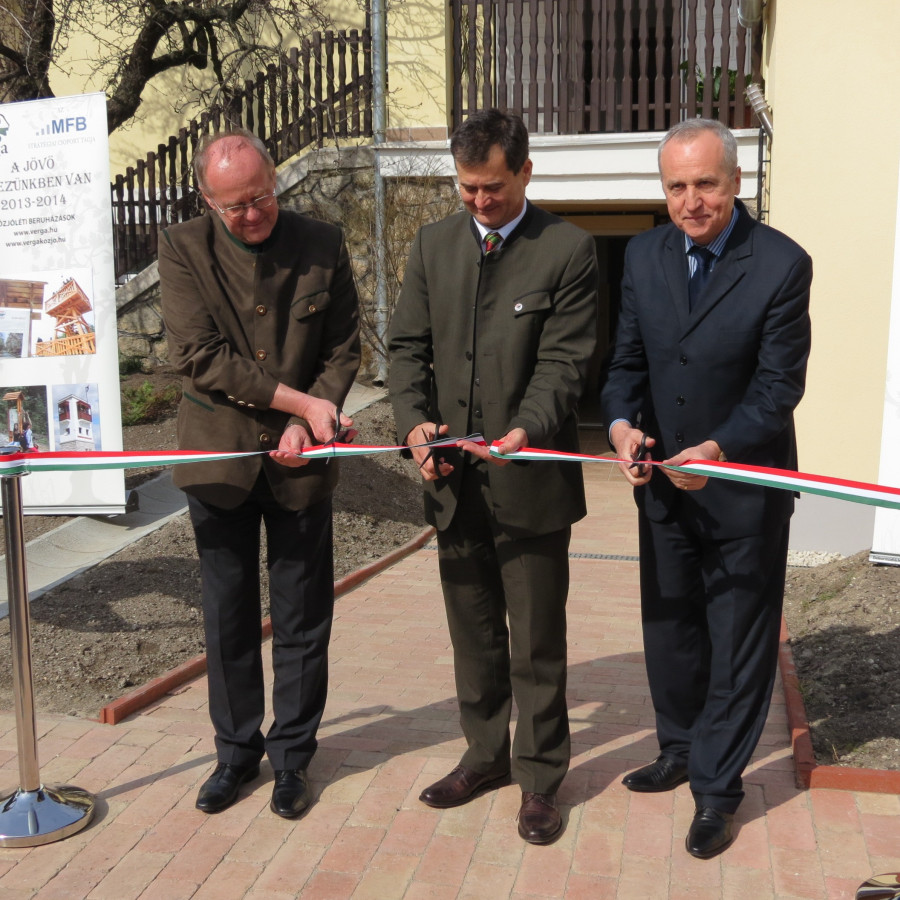 dr. Jung László, Tengerdi Győző és dr. Kontrát Károly