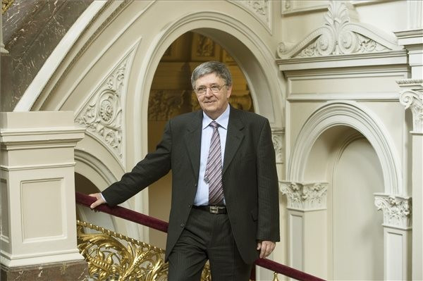 Lovász László (MTI Fotó: Koszticsák Szilárd)