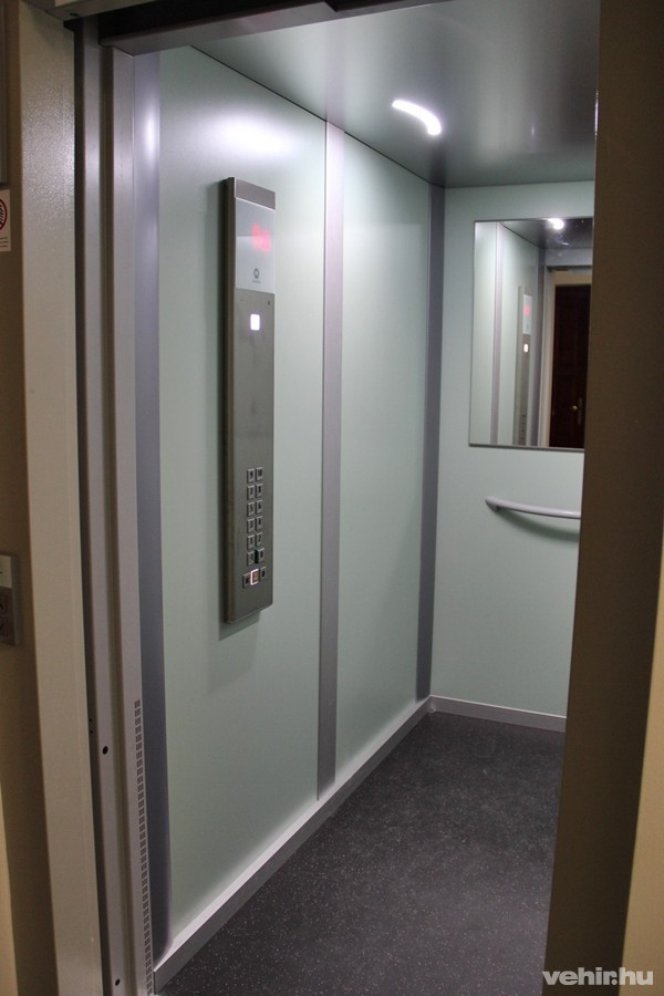 Örömmel használják az új lifteket