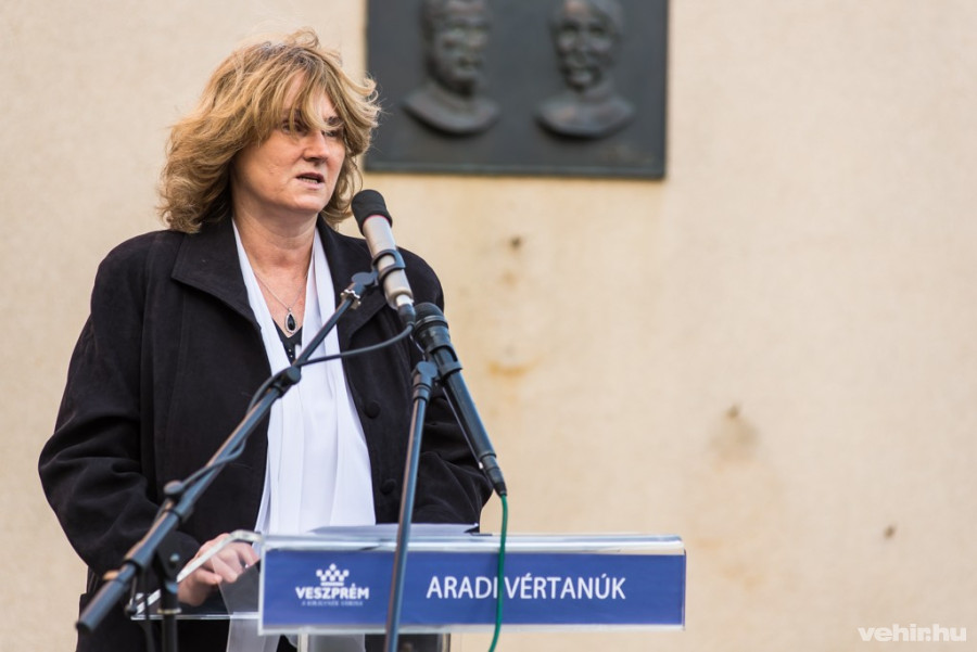 Dr. Somlainé dr. Perémi Ágota