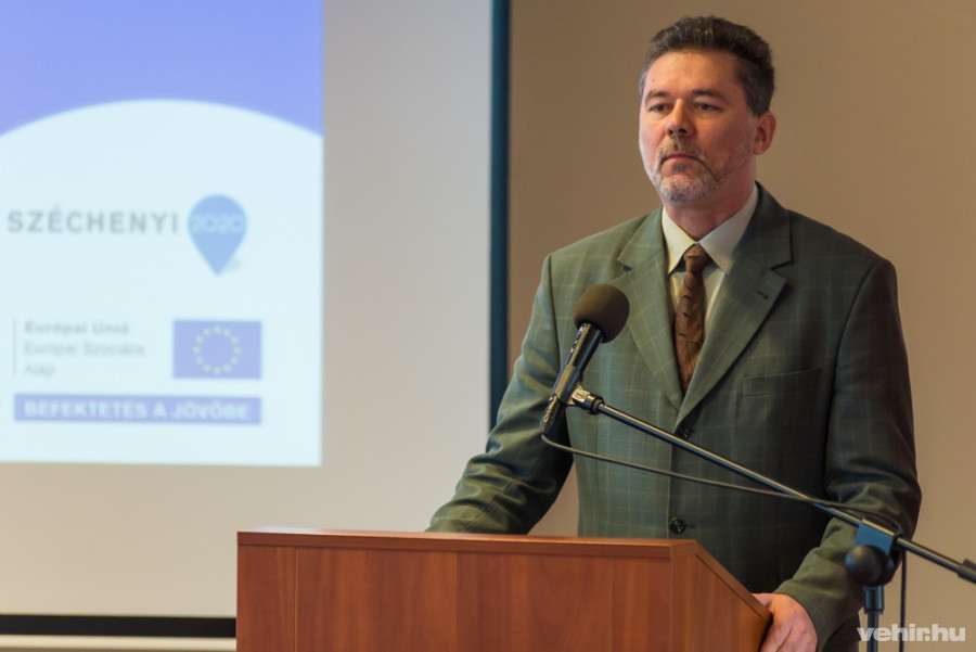 dr. Polgár J. Péter