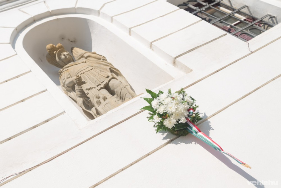 Megemlékezés a Tűztoronynál