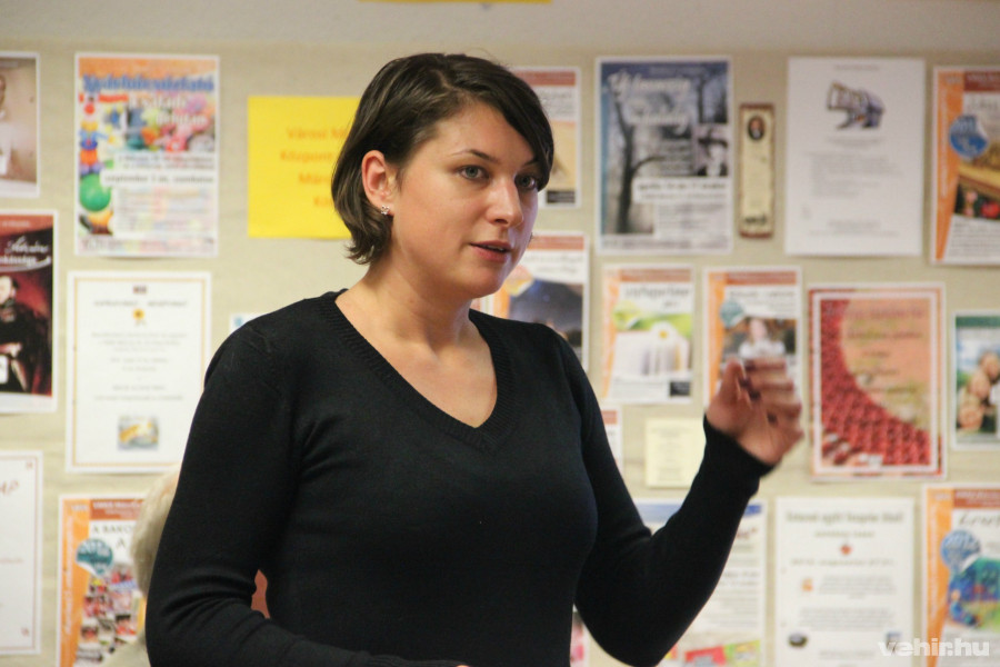 dr. heckenast anna karolina